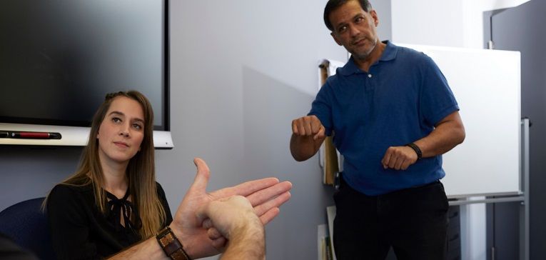 traducteur en langage des signes